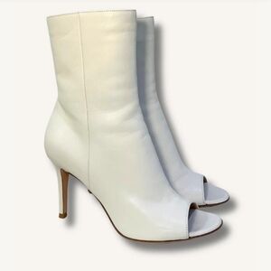 Gianvito Rossi Cream Peep-Toe Heeled Boots